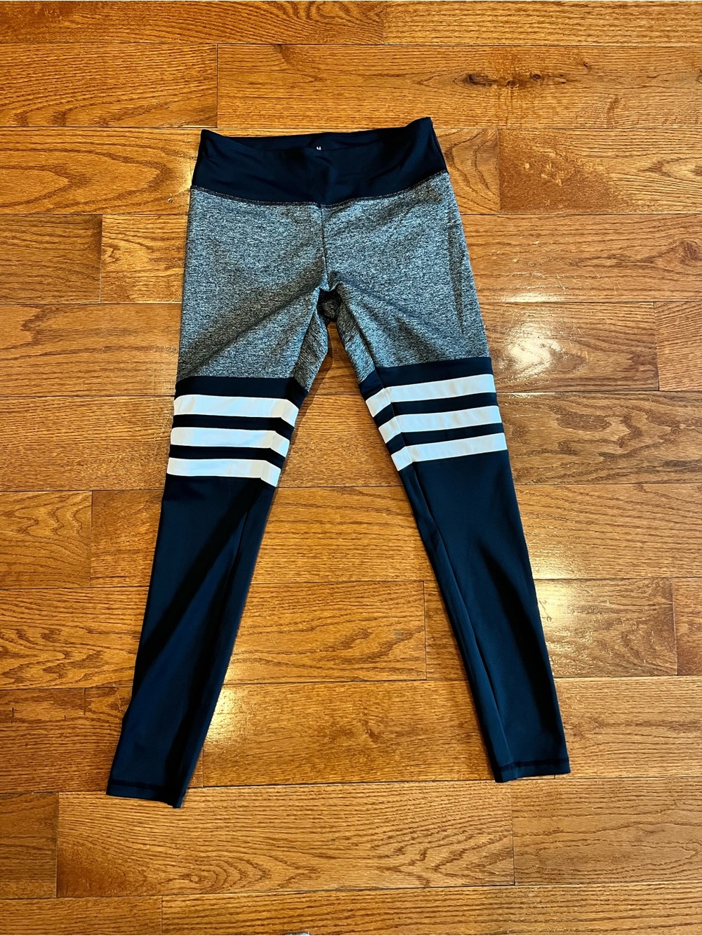 Women’s Black & Gray Active Leggings with White Stripe Detail size medium